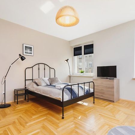 Apartments Cracow Chopina By Noclegi Renters كراكوفيا المظهر الخارجي الصورة